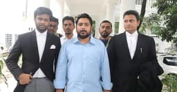 শেখ হাসিনার বিরুদ্ধে সাক্ষ্য দিতে ট্রাইব্যুনালে নাহিদ ইসলাম