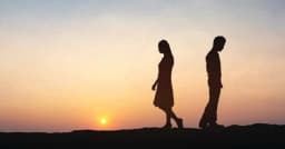 আজ প্রাক্তনকে মেসেজ দেওয়ার দিন