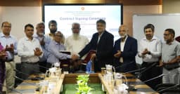 বাংলাদেশ সেতু কর্তৃপক্ষ ও আইইউটি-ডেভকন জেভি’র মধ্যে চুক্তি স্বাক্ষর