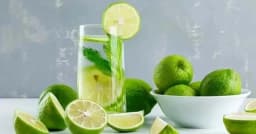 টানা এক মাস সকালে লেবু পানি খেলে যেসব পরিবর্তন আসে