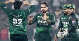 আফ্রিকাকে হারিয়ে সিরিজে সমতা আনলো পাকিস্তান