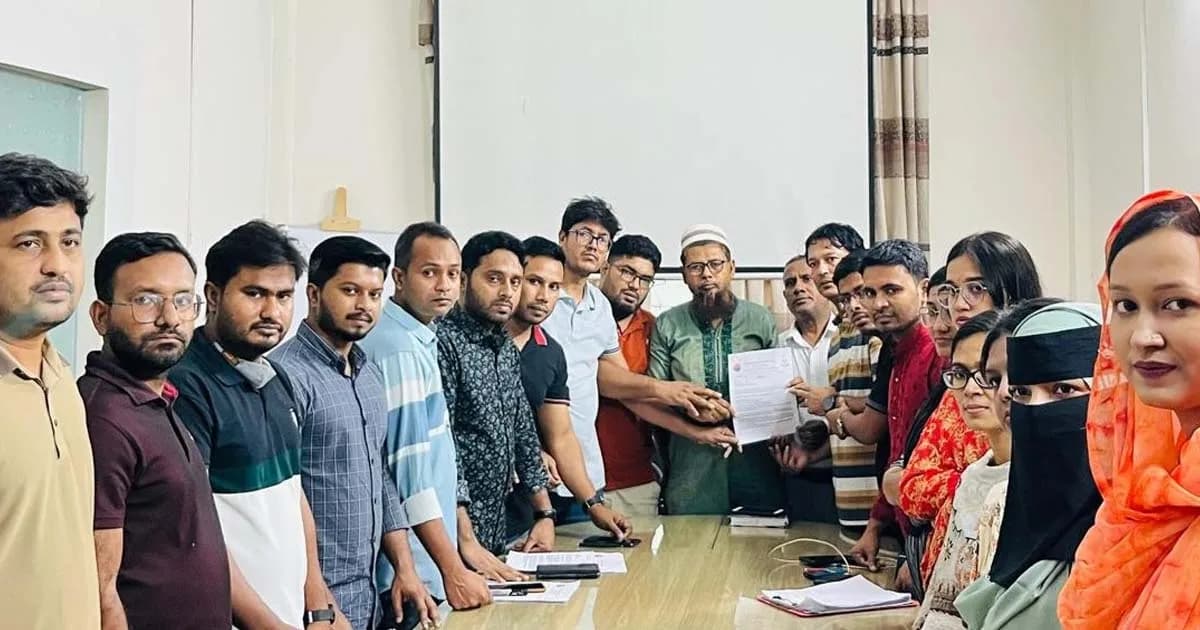 ফেয়ার জকসু নির্বাচন নিশ্চিতে ১২ দফা দাবিতে ছাত্রদলের স্মারকলিপি