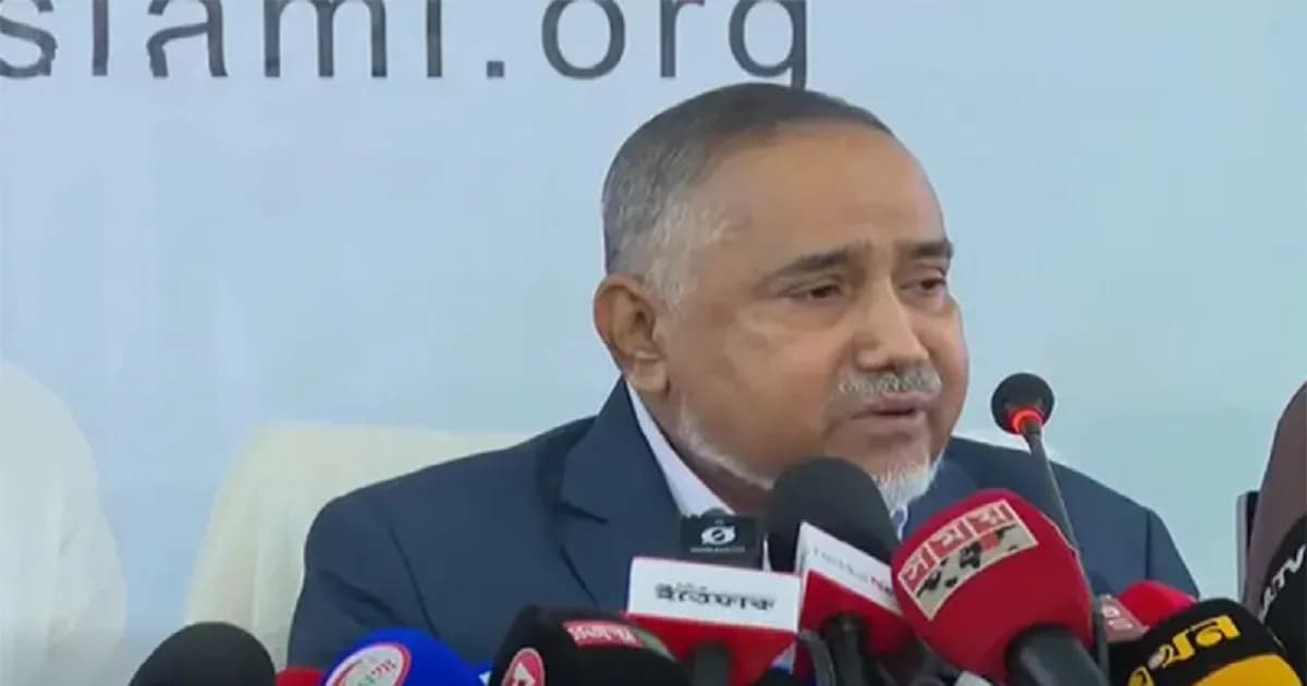 ‘বিএনপির চাপে নতি স্বীকার করে ওয়াদা ভঙ্গ করেছেন প্রধান উপদেষ্টা’