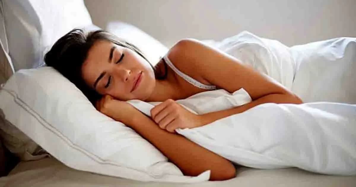 আপনার অনিদ্রা দূর করবে ঘরের সাধারণ এই ৬ খাবার