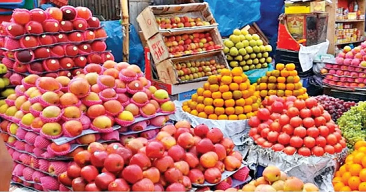 রোজার আগেই উর্ধ্বমুখী ফলের বাজার, ক্রেতাদের নাভিশ্বাস