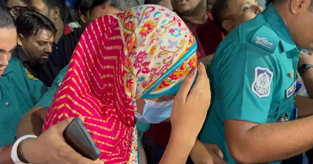 জবি শিক্ষার্থী জুবায়েদ হত্যার ঘটনায় ছাত্রী বর্ষা আক্তার আটক