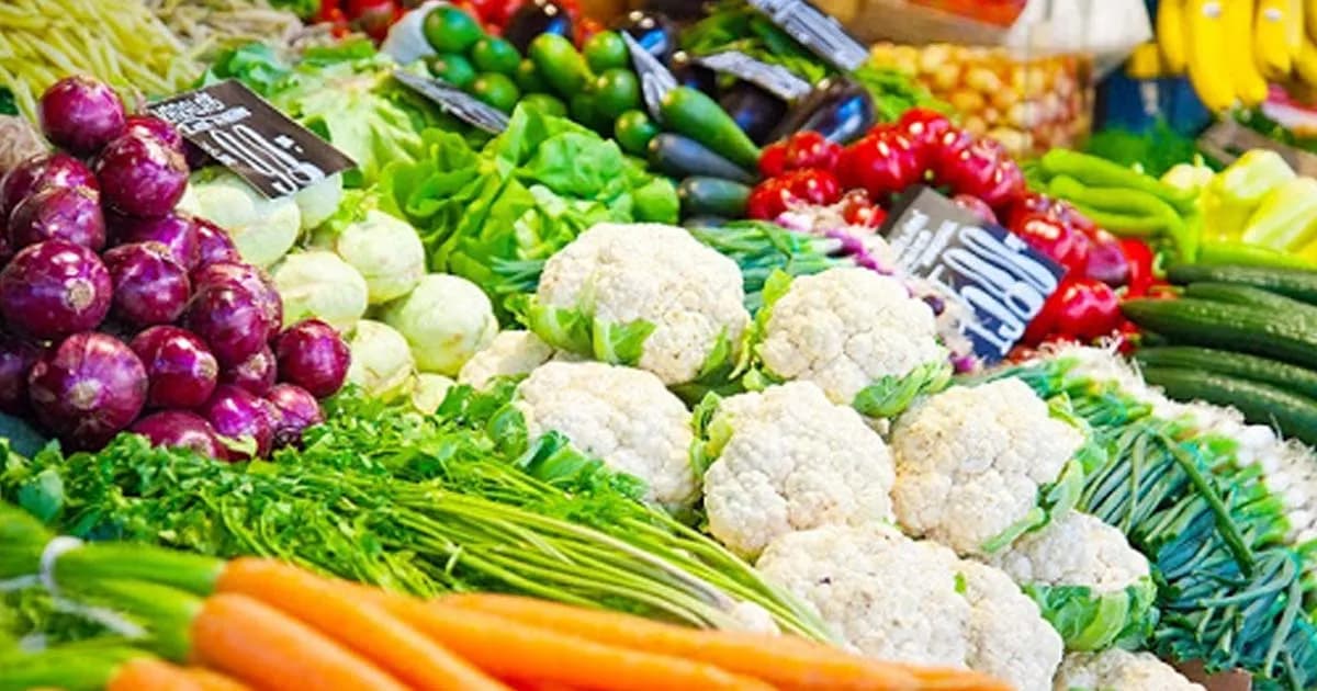 রাজধানীর সবজির বাজারে শীতের আগমনী বার্তা