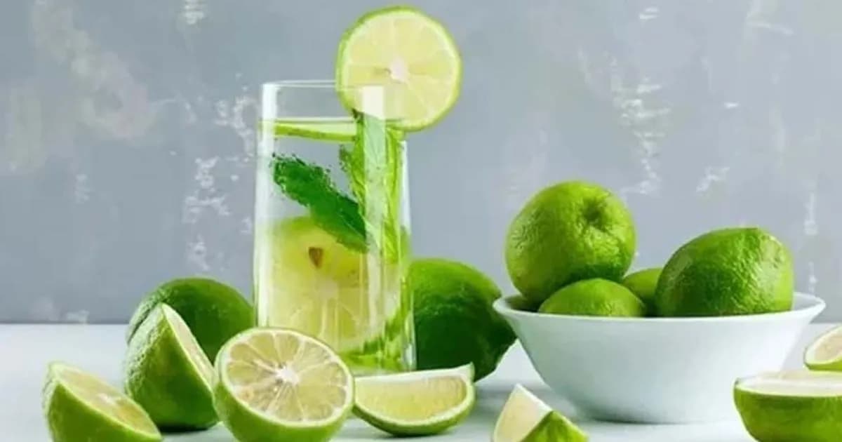 টানা এক মাস সকালে লেবু পানি খেলে যেসব পরিবর্তন আসে