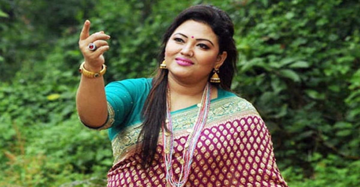 আমি সারা পৃথিবী চষে বেড়ানো মহিলা: মমতাজ